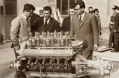 Giotto Bizzarrini, Ferruccio Lamborghini a Giampaolo Dallara v roce 1963,