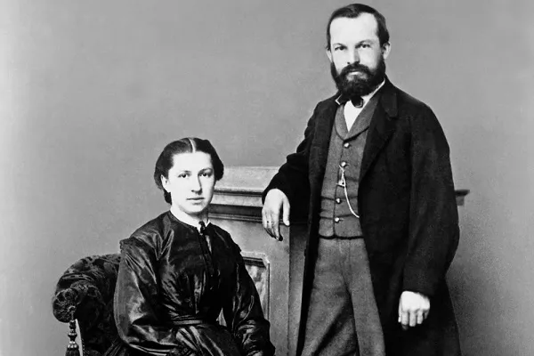 Gottlieb Daimler a jeho manželka Emma Kurz, 1875