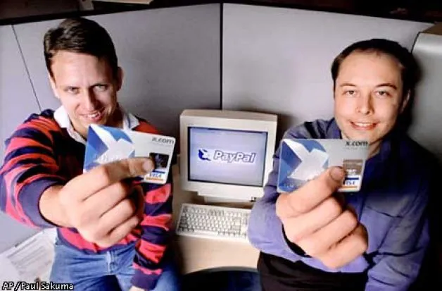 Peter Thiel a zakladatel PayPal Elon Musk, 2000