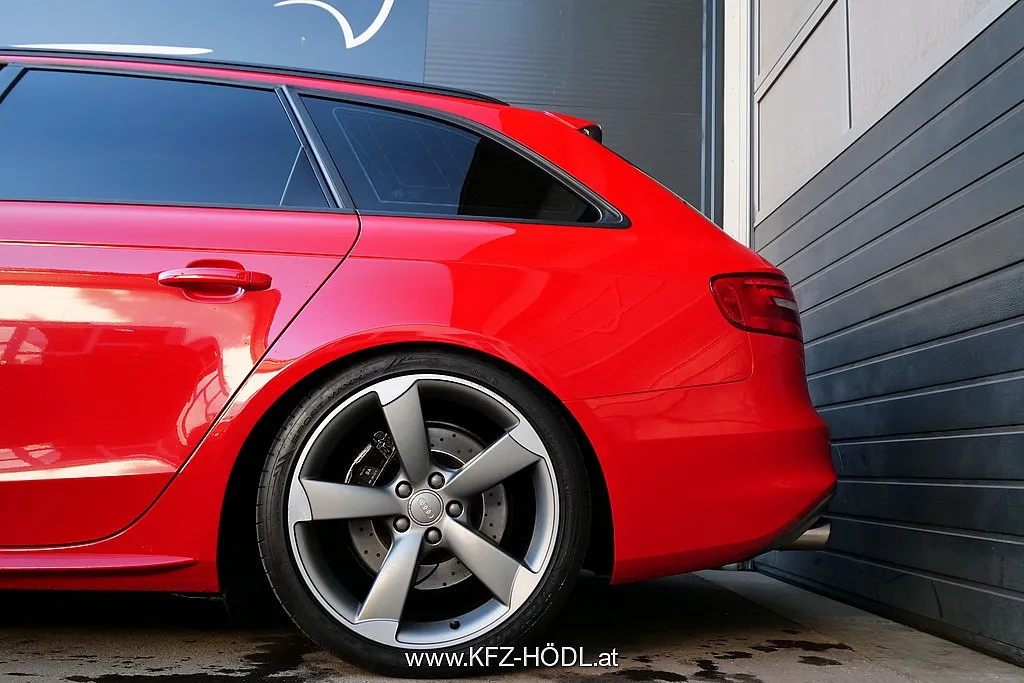 Audi S4 Avant 3,0 TFSI quattro S-tronic Thumbnail 8