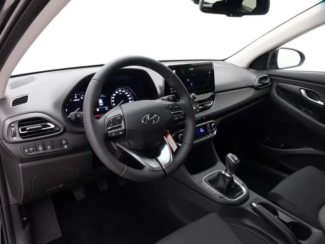 Hyundai i30 1.0i 120 Wagon Techno Plus + Navigatie + Camera +Bi LED + ALU16 Image 8
