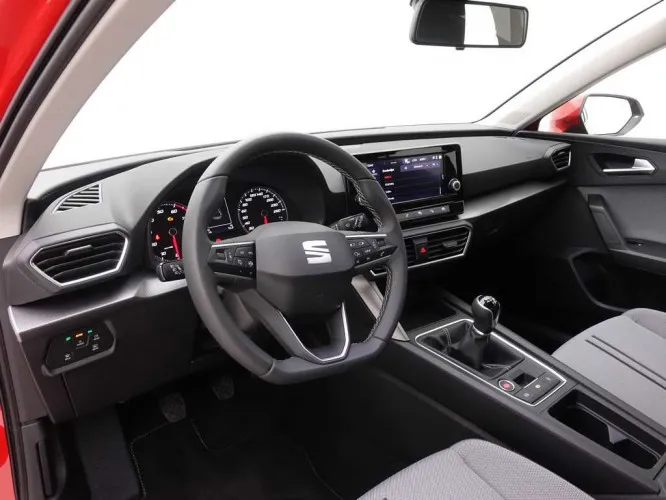 Seat Leon 1.0 TSi 110 Style + Carplay + LED Lights Image 8