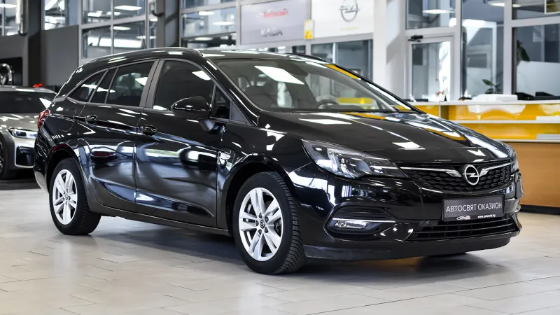 Opel Astra Sports Tourer 1.5d Edition Image 5