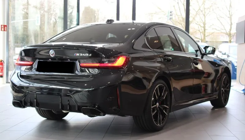BMW 340 d M xDrive =Carbon= Shadow Line/Distronic Гаранция Image 3