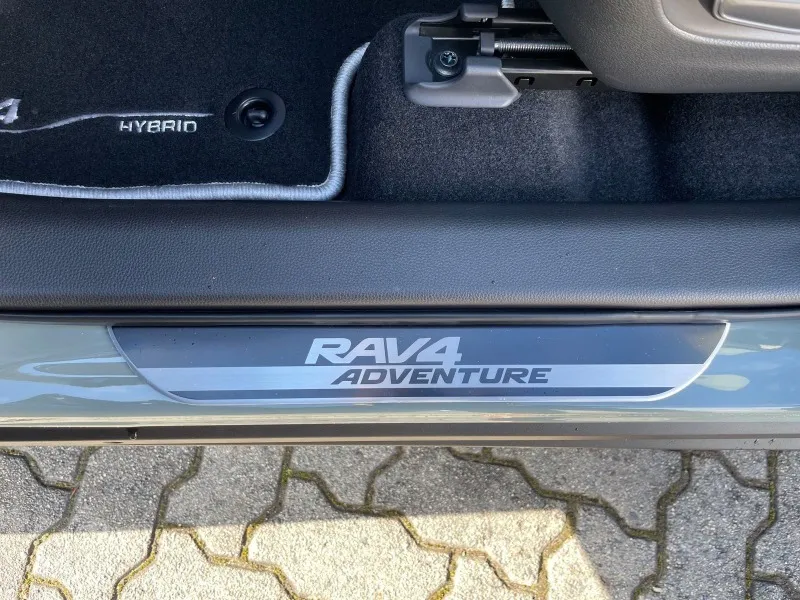 Toyota Rav4 2.5 AWD Hybrid =NEW= Adventure/Distronic Гаранция Image 7