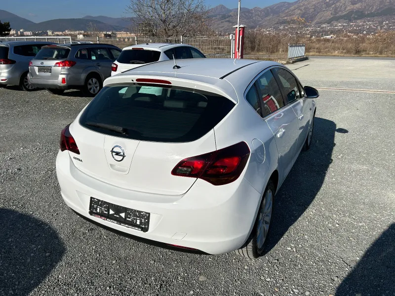 Opel Astra (KATO НОВА) Image 6
