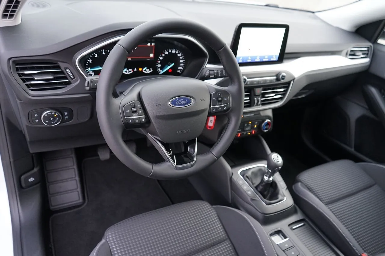 Ford Focus 1.0 EB Navi Sitzheizung LED  Image 6