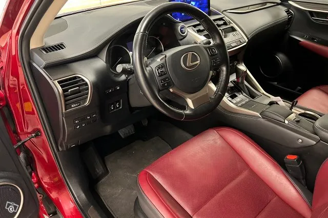 Lexus NX 300h AWD Luxury *Huikeat varusteet mm. Ilmastoidut etuist. / Mark Levinson audio / Mukautuva vak.nop.säädin / Ym.* Image 8