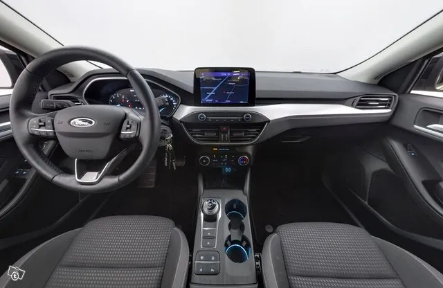 Ford Focus 1,0 EcoBoost 125hv A8 Trend 5-ovinen / Adapt vakkari / Merkkihuollettu / Navigointi / Juuri tullut Image 9