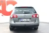Volkswagen Passat Variant Comfortline 1,4 TSI 90 kW DSG-automaatti - / Lohkolämmitin + sisätilanpistoke / Sähkötakaluukku / Vakkari / Vetokoukku / JUURI KATSASTETTU Uusi akku... Thumbnail 4