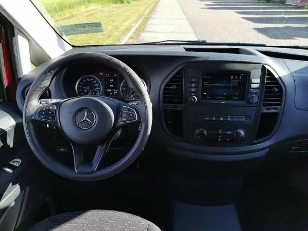 Mercedes-Benz Vito 114 CDI Image 7
