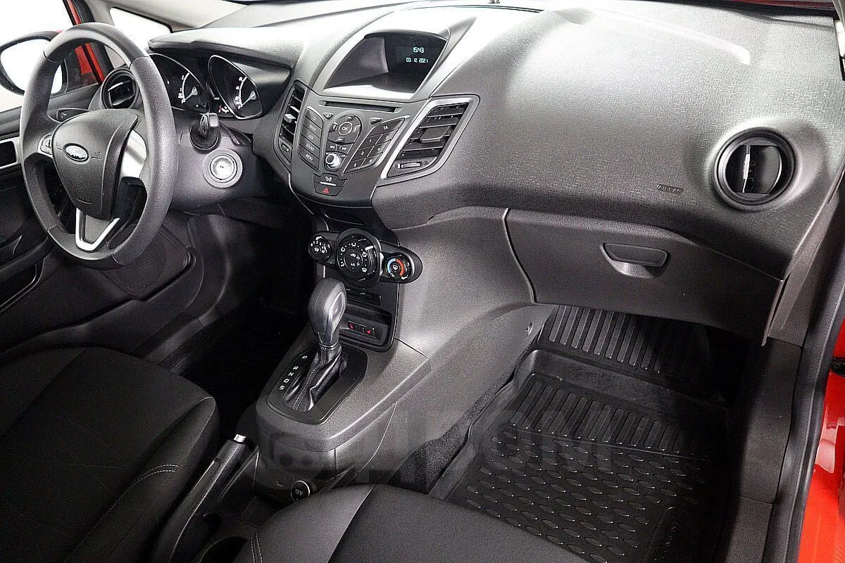 Ford Fiesta  Image 10