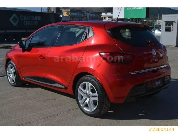 Renault Clio 0.9 TCe Touch Image 8