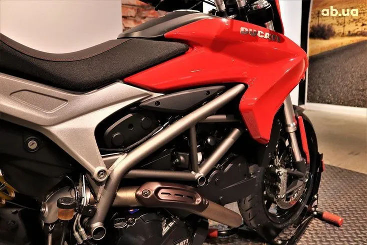 Ducati Hyperstrada  Image 5